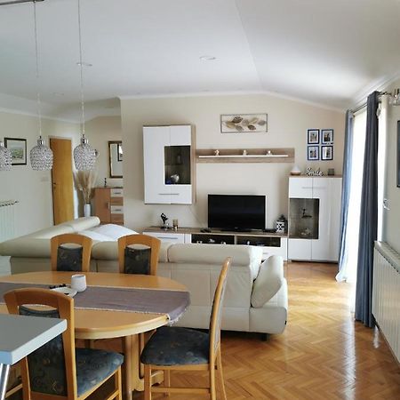 Apartments Tutina Bibinje Kültér fotó
